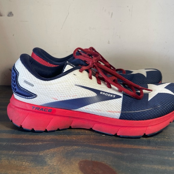 Brooks Trace 2 Run Texas Collection Running Shoes Men’s Size 10 B / 1203751B689 - Picture 3 of 10